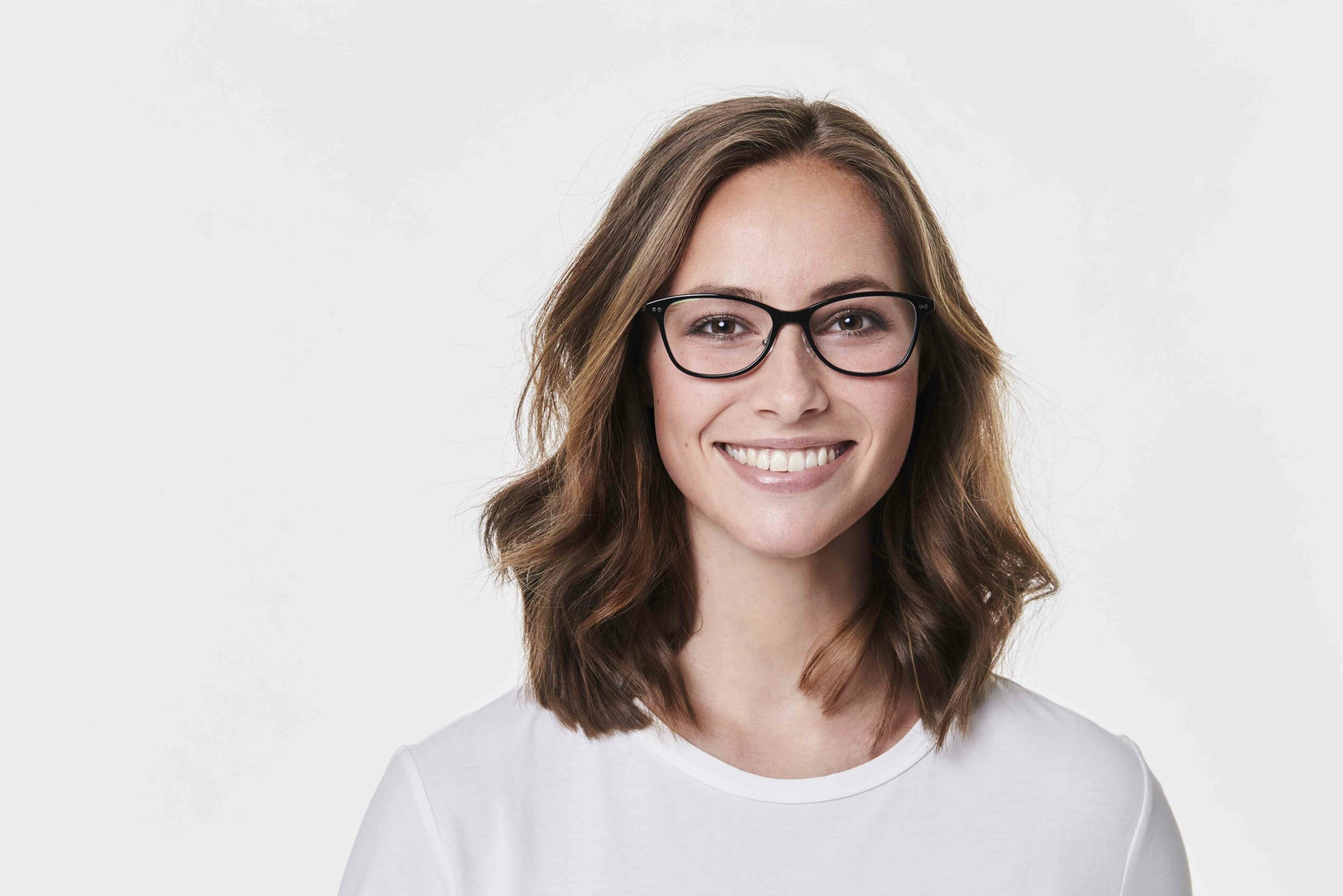 Featured image for “5 Easy Steps to Brighter, Whiter Teeth”